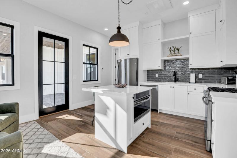 Casita Entry, kitchen and Living area