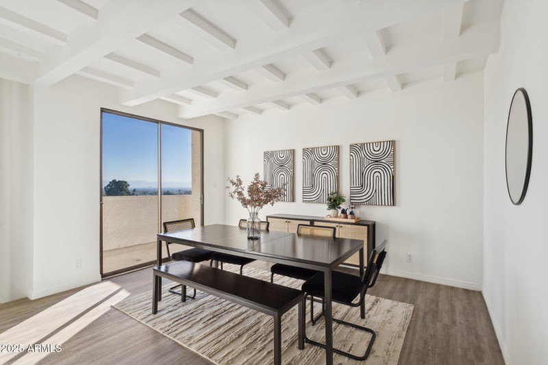 18-web-or-mls-3800-e-lincoln-dr-7