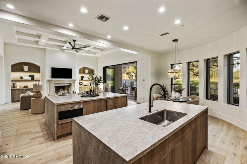 16-web-or-mls-D46A9183