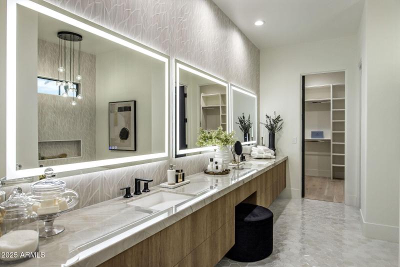 32-web-or-mls-D46A9286