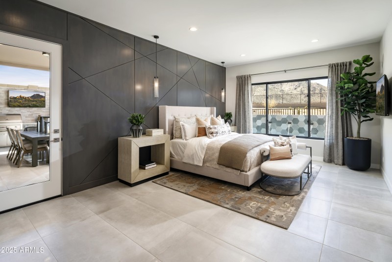 Sereno_Canyon_Stellan_Primary_3810_conve