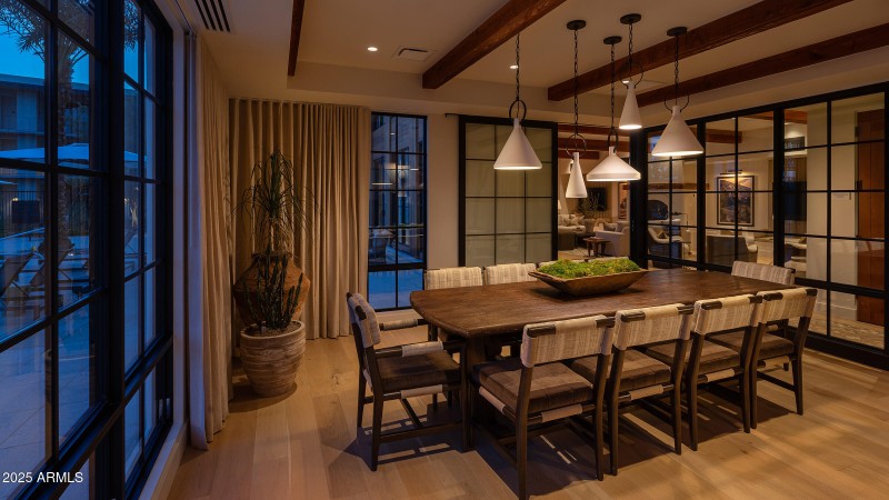 Mountain Club Dining