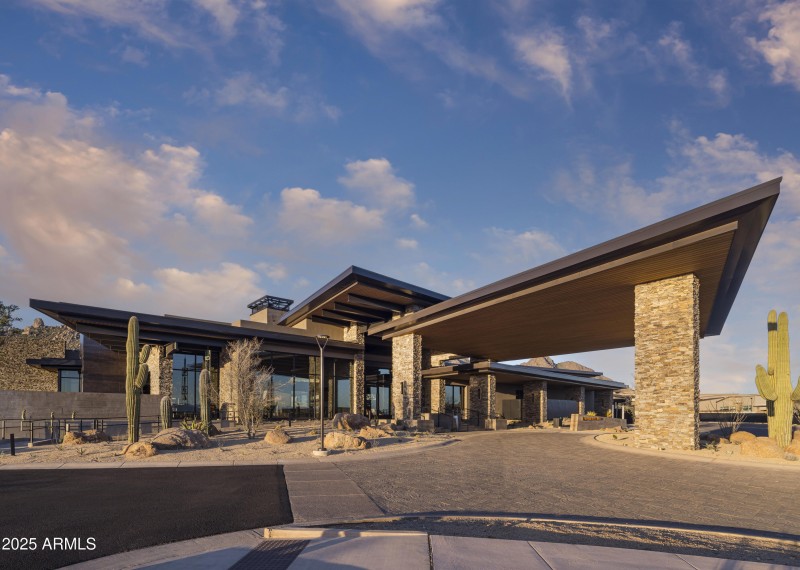 Sereno_Canyon_MHL_FTElevation_5744_conve