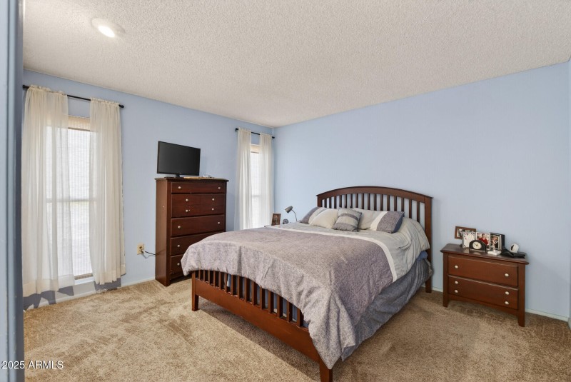 30_11034_W_Crestbrook30_mls