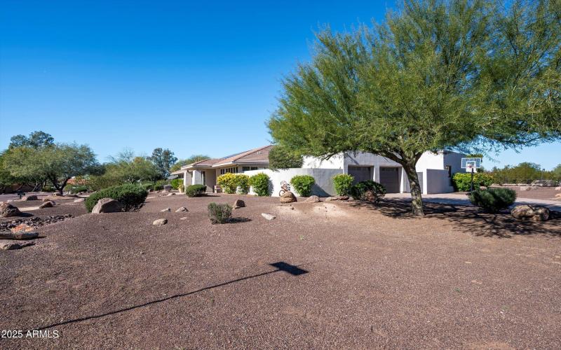 62-8038 E Desert Cove Ave-62