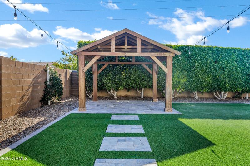 20915 E Cattle Dr-30