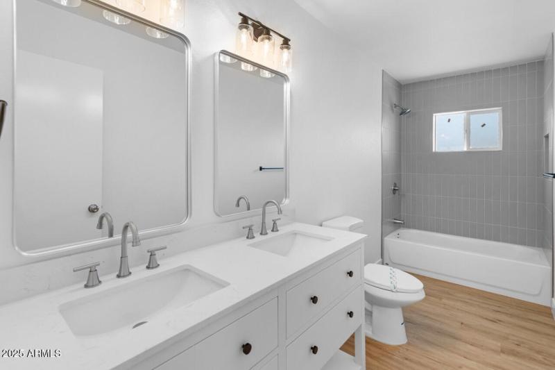 6610 N 15th Ave-17 Large