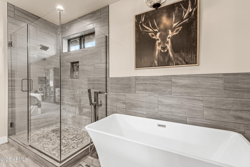 1810 E Magnolia Dr-31