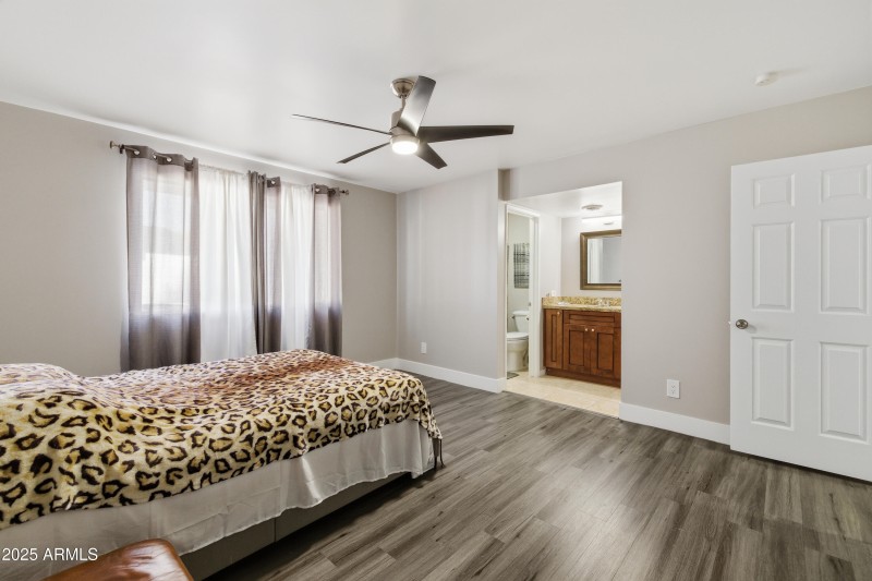 18-10428_W_Calle_de_Plata_19