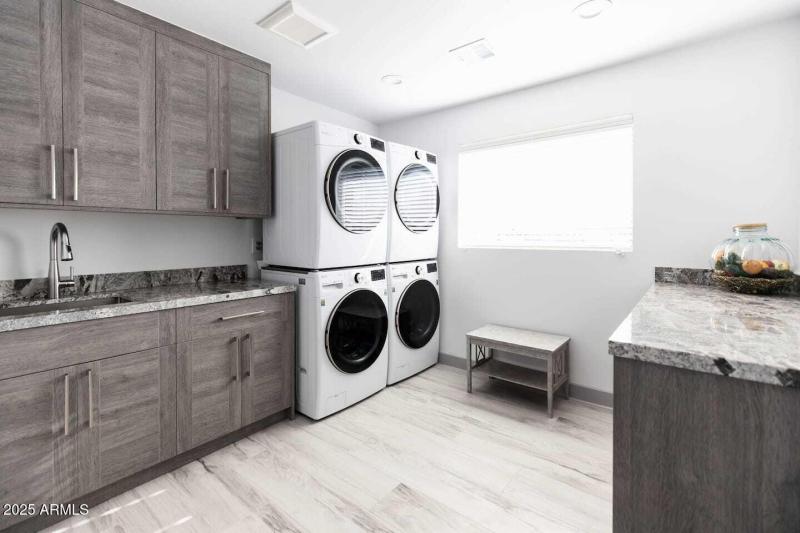 7c43ad40-a1ca-4c5f-96ed-08fd6dac85dd