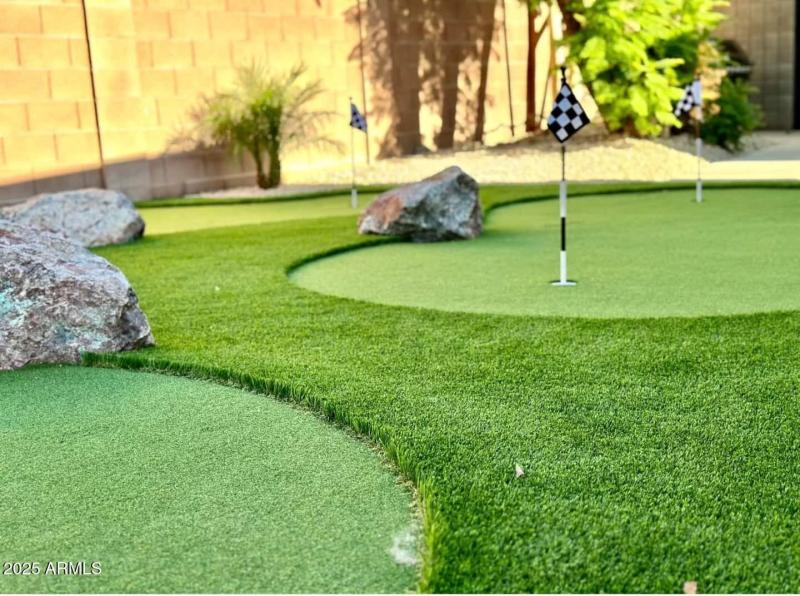 ff9a15fb-4161-4570-9754-26379da70a57