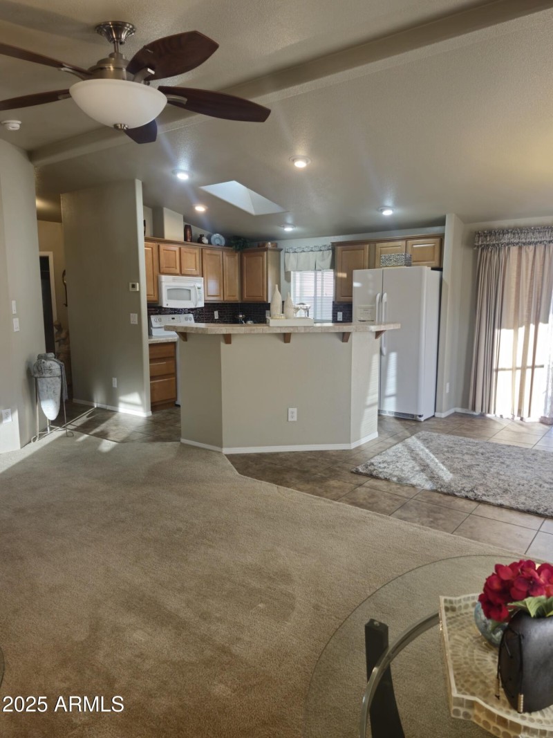 Resized_20251206_160620_1765332166341