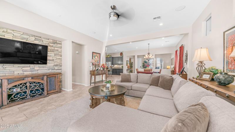 20873 E Waverly Dr (13)