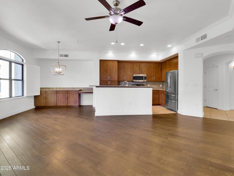 02-7601 E Indian School Road-2