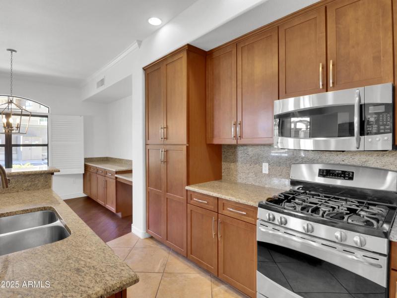 07-7601 E Indian School Road-7