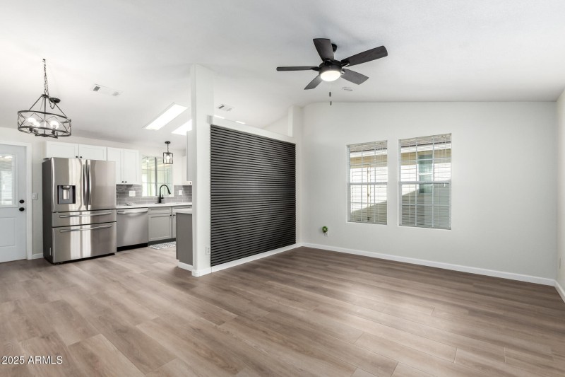 3301 S Goldfield Rd 2006