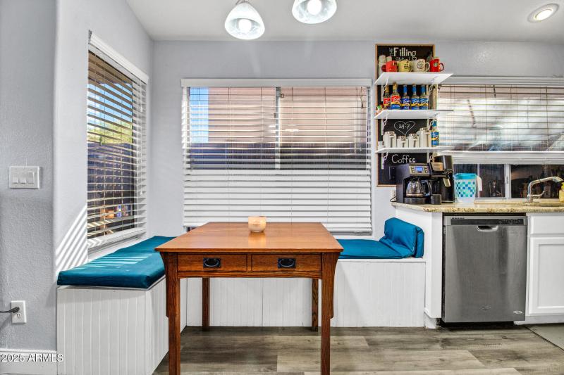 756 E Lovegrass Dr-12_(2048)