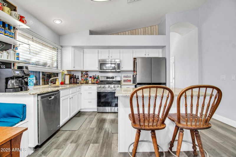 756 E Lovegrass Dr-13_(2048)