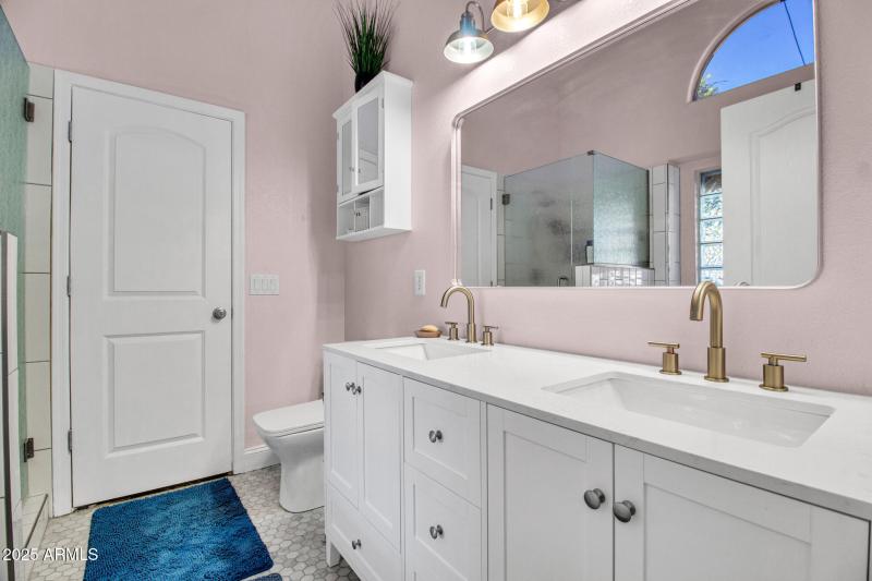 756 E Lovegrass Dr-21_(2048)