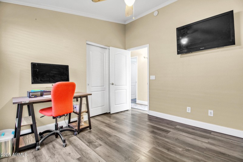 756 E Lovegrass Dr-29_(2048)