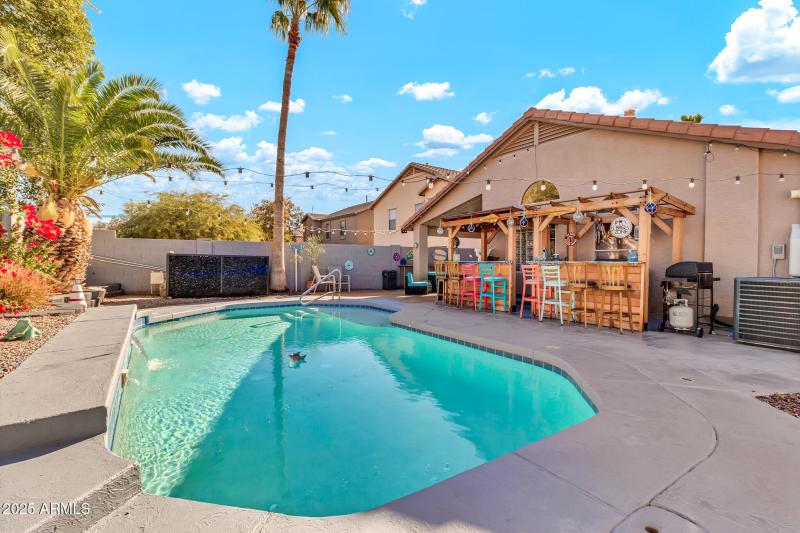 756 E Lovegrass Dr-34_(2048)