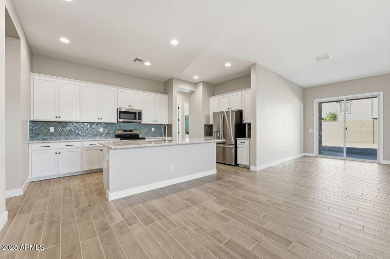 4198 E BRITTLEBUSH Lane - Ready Now!