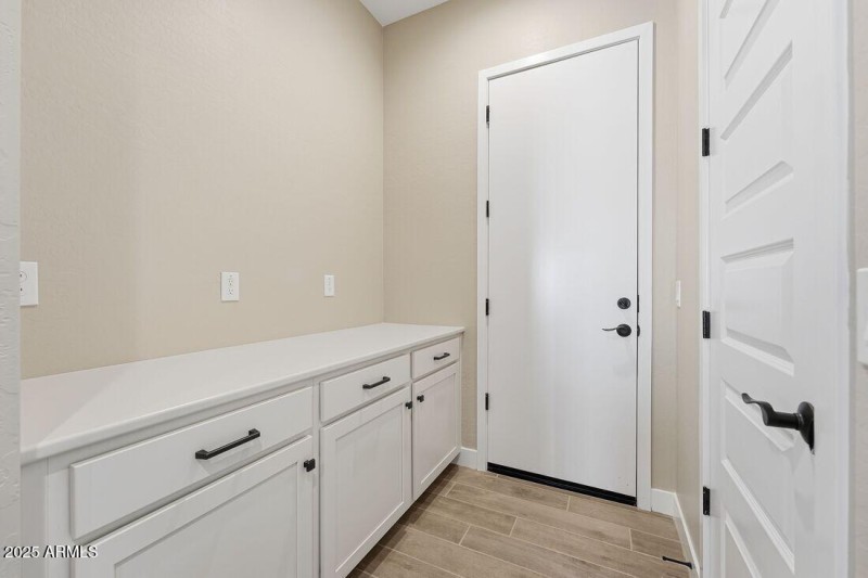 4198 E BRITTLEBUSH Lane - Ready Now!