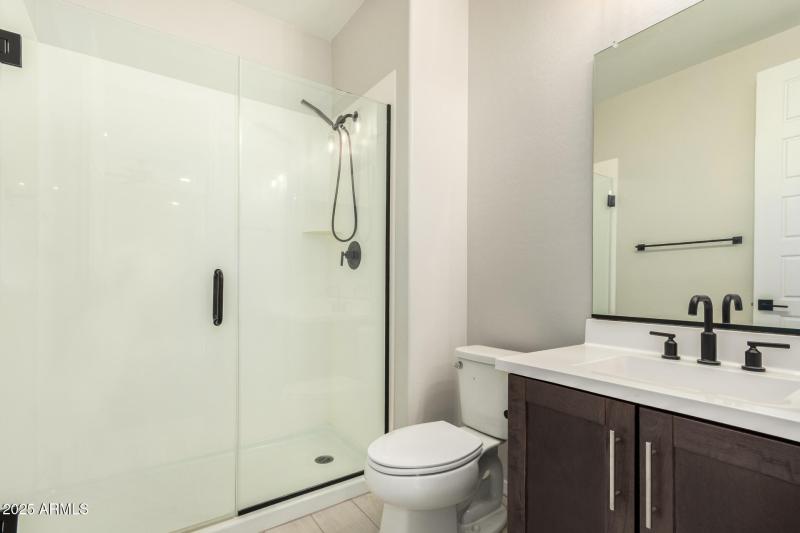 Downstairs Full bathroom