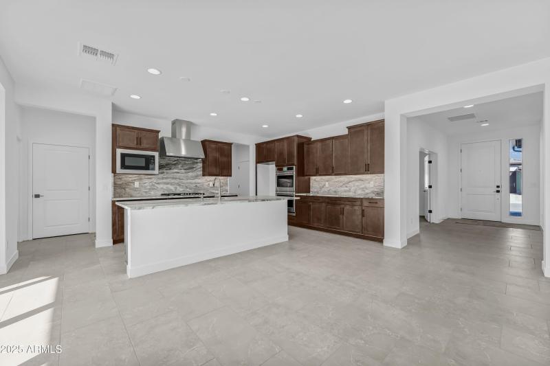 1315 W VIA LAS BRISAS - Ready Now!