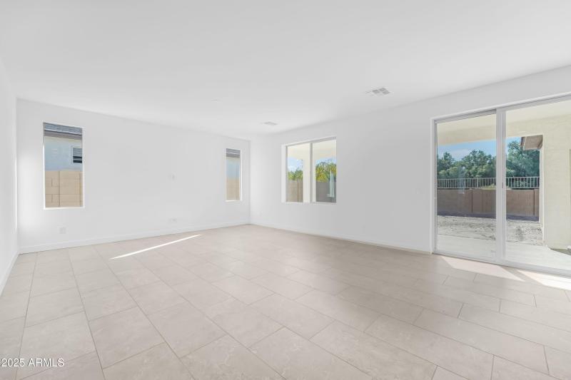 1315 W VIA LAS BRISAS - Ready Now!