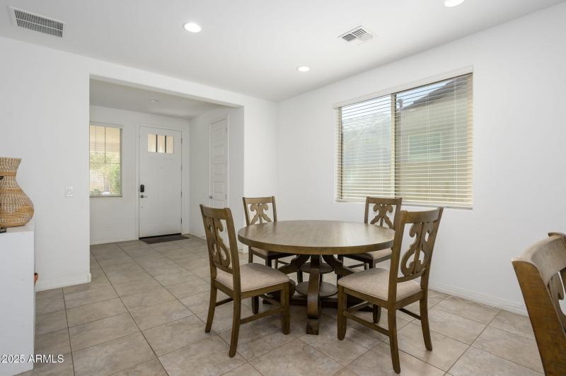 19-web-or-mls-Sells-4