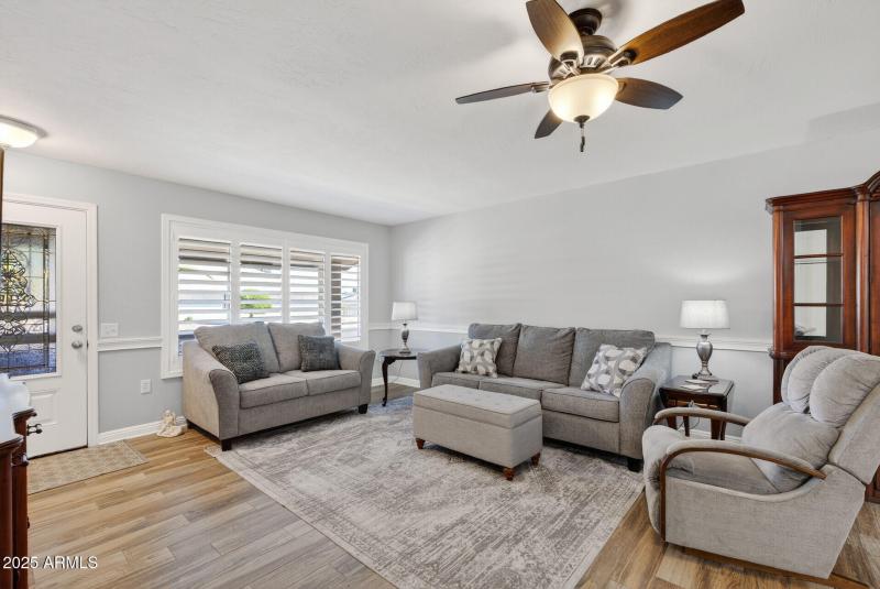 12_14430_Woodbridge_Ln12_mls