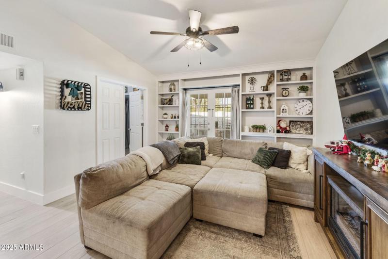 20-web-or-mls-dlb_0057-dlb_0061