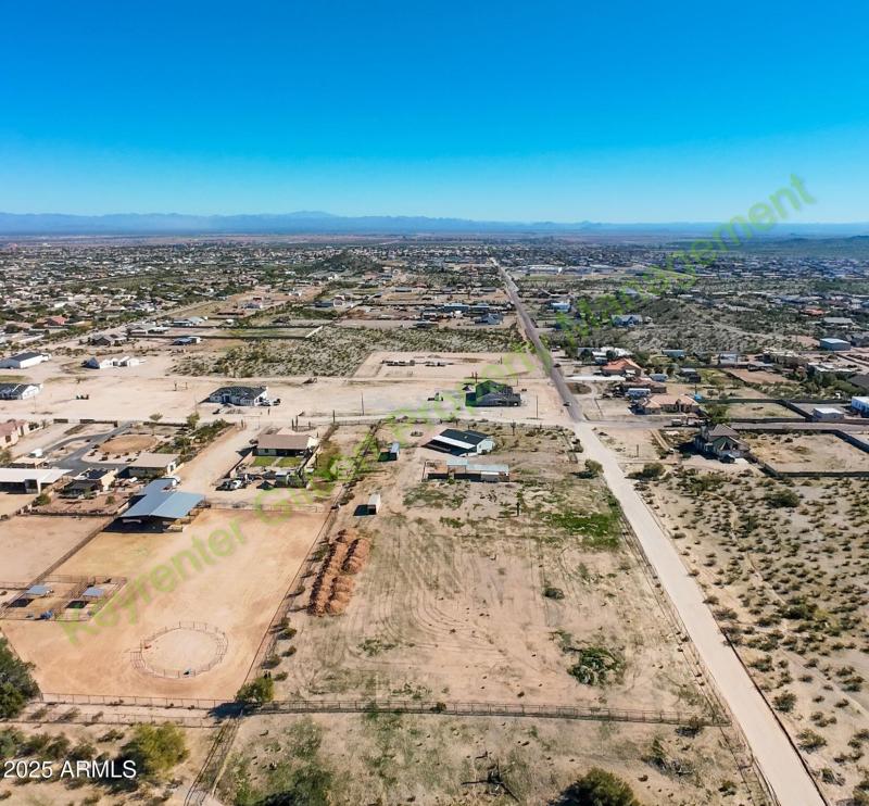 2-web-or-mls-DJI_20251208114408_0142_D