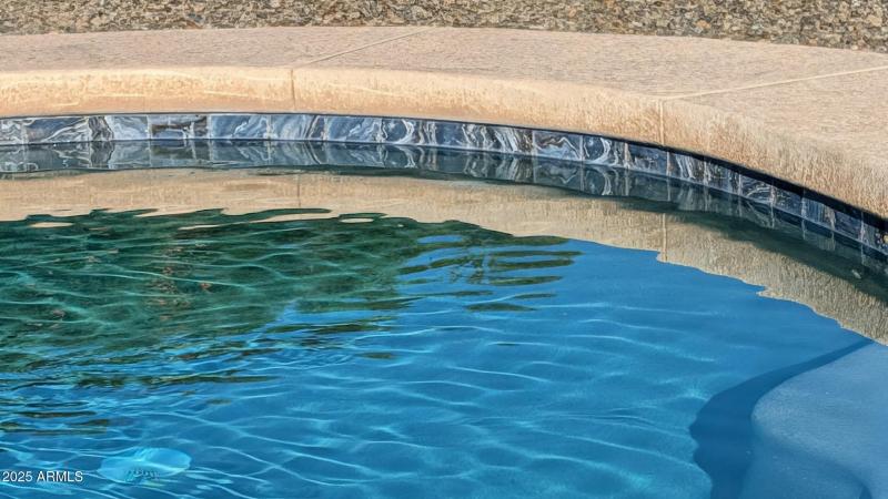 PXL_20251209_221654828~3 (1)