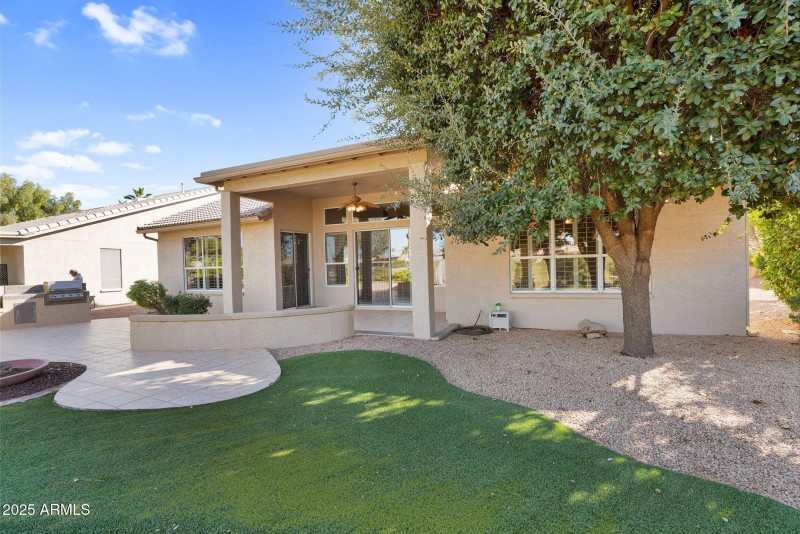 40-web-or-mls-15666 W Fairmount Ave-39