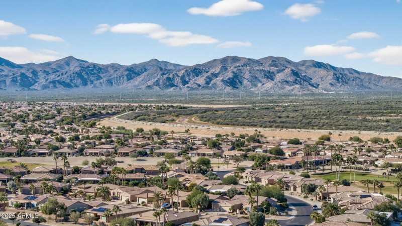 White tank Mountains