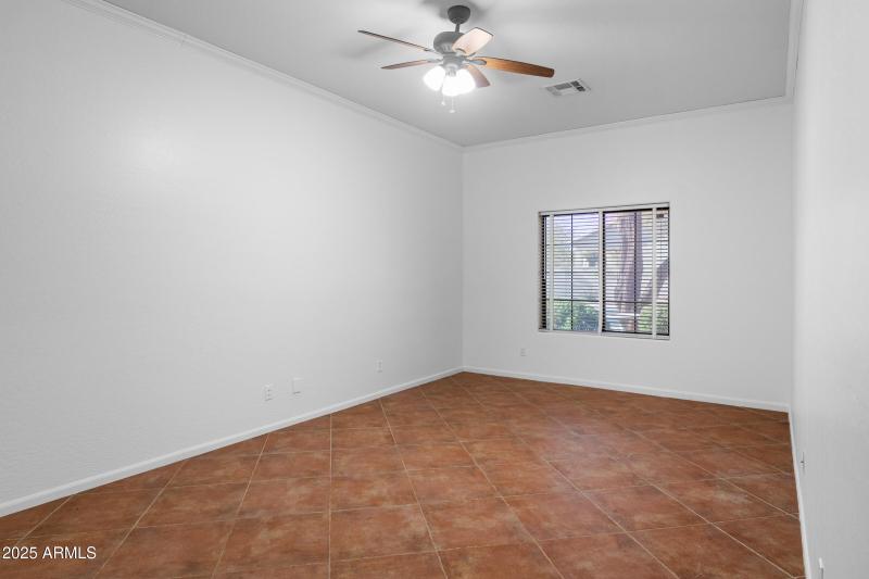 1441 S La Arboleta Dr-22