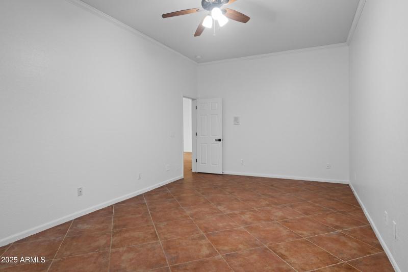 1441 S La Arboleta Dr-23