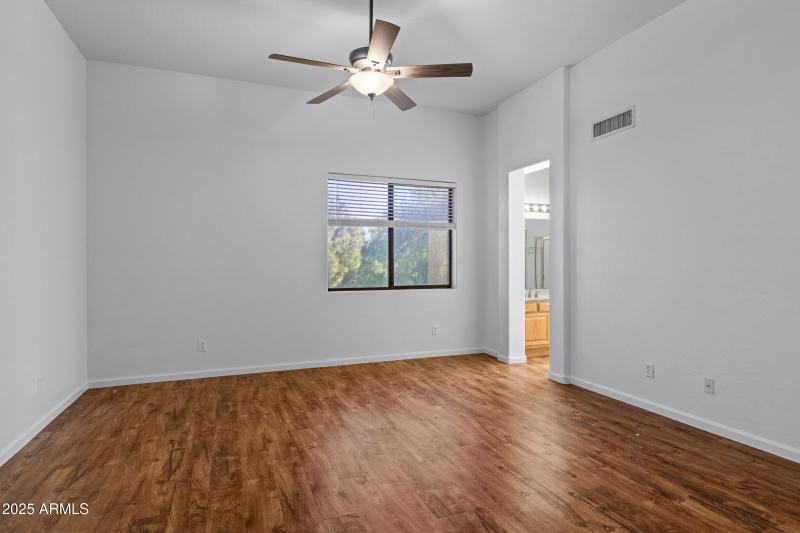 1441 S La Arboleta Dr-35