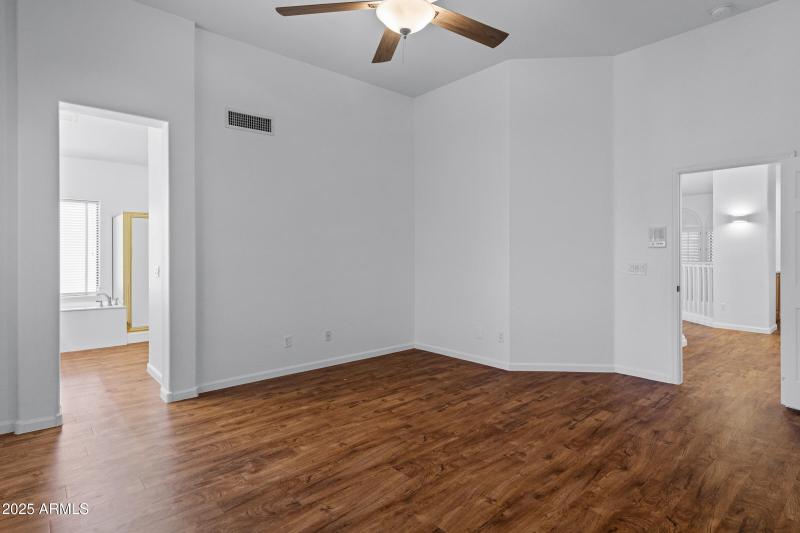 1441 S La Arboleta Dr-37