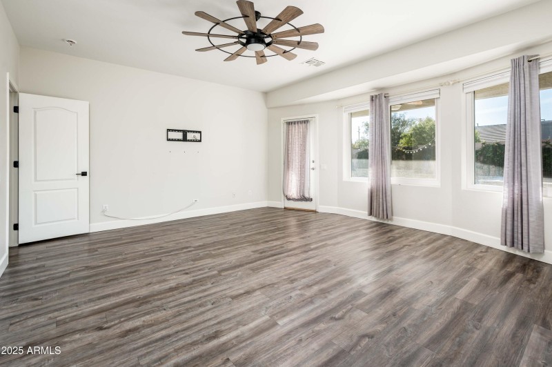 3951 E Cullumber St - Primary 2