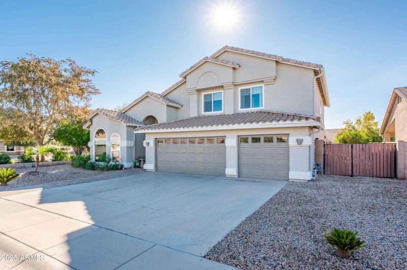 3951 E Cullumber St - MLS-3