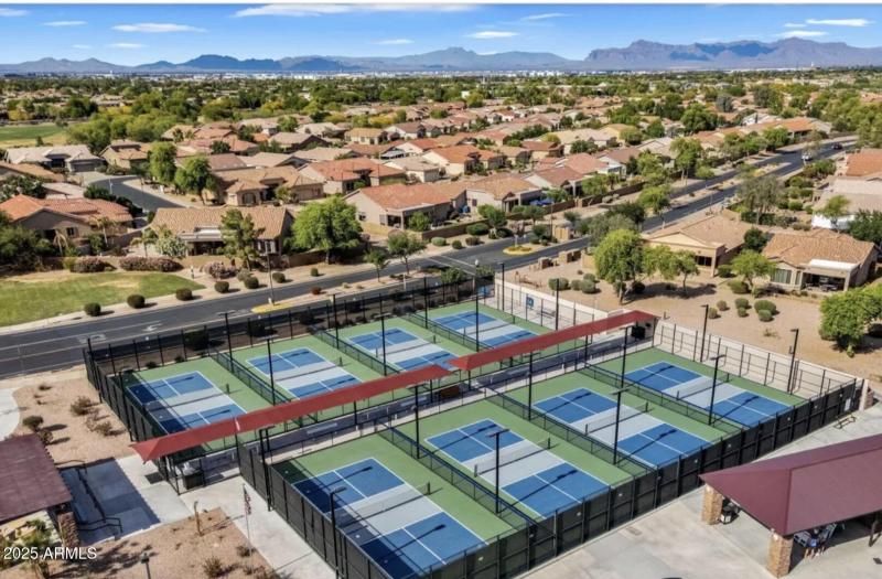 CC1F10F9-D9BC-4E04-B7DD-4D19CEBCF8FD