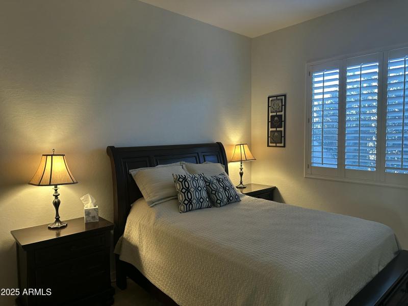 EE67F2A4-54B2-44C8-A555-6A24F6A2892E