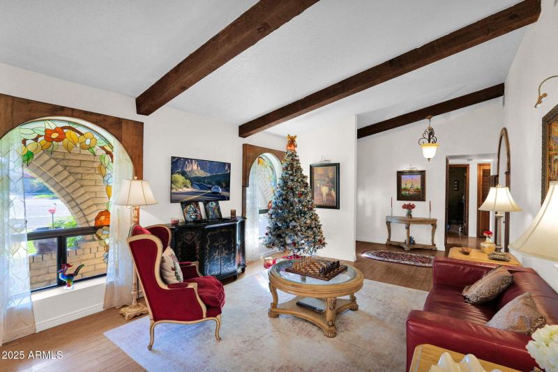 14-web-or-mls-P1404258