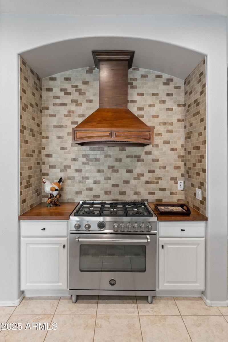 17932 W Browning Dr-29