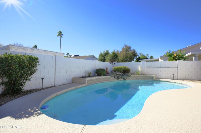 Pool with low maintence landscape