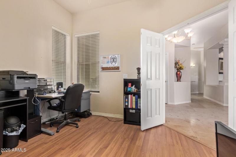 35 - Avenida Del Sol