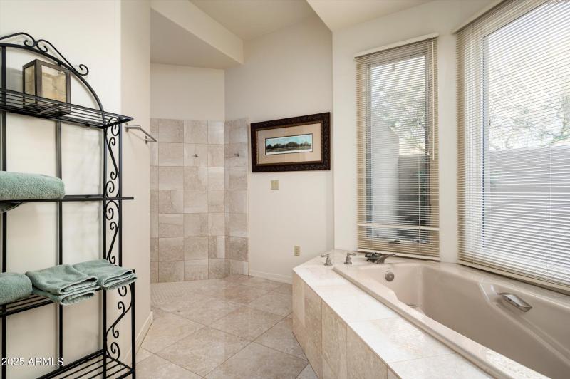 33-10040EHappyValleyRd Unit 274-31